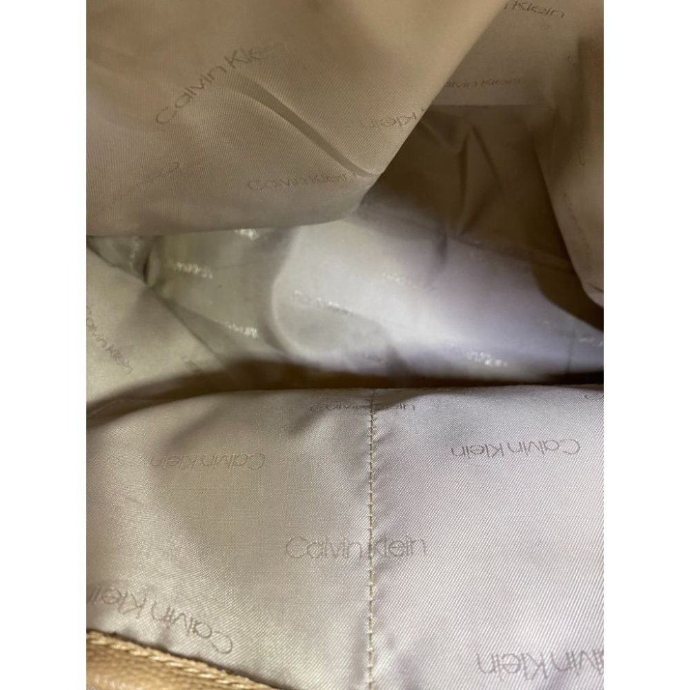 Calvin Klein Tan Large Tote Bag Crossbody Strap - Picture 12 of 12